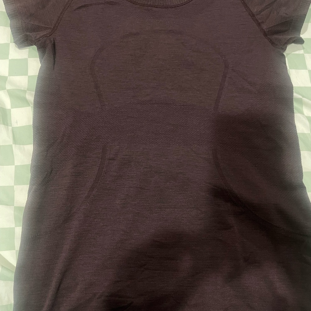 lululemon athletica Short Sleeve Tee - Dark Purple